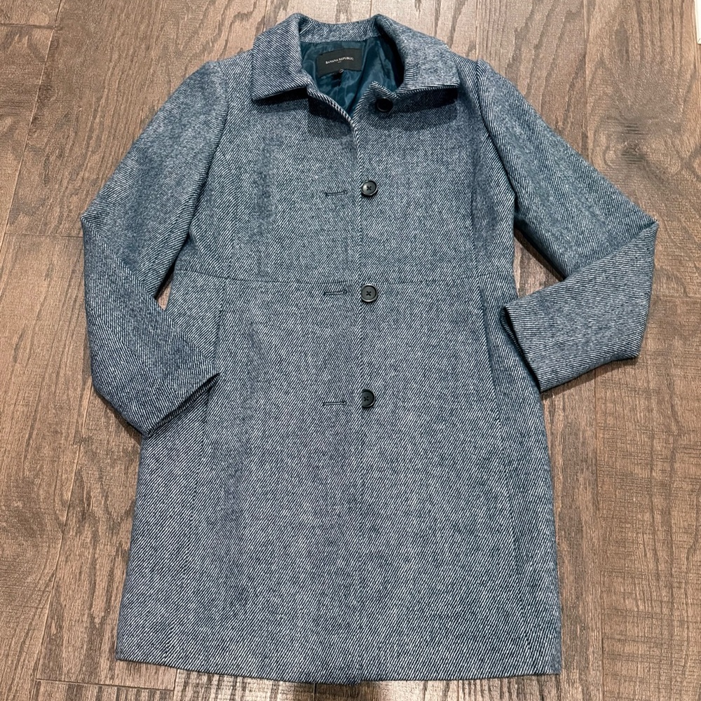Women’s Banana Republic Navy Herringbone Wool Blend Coat